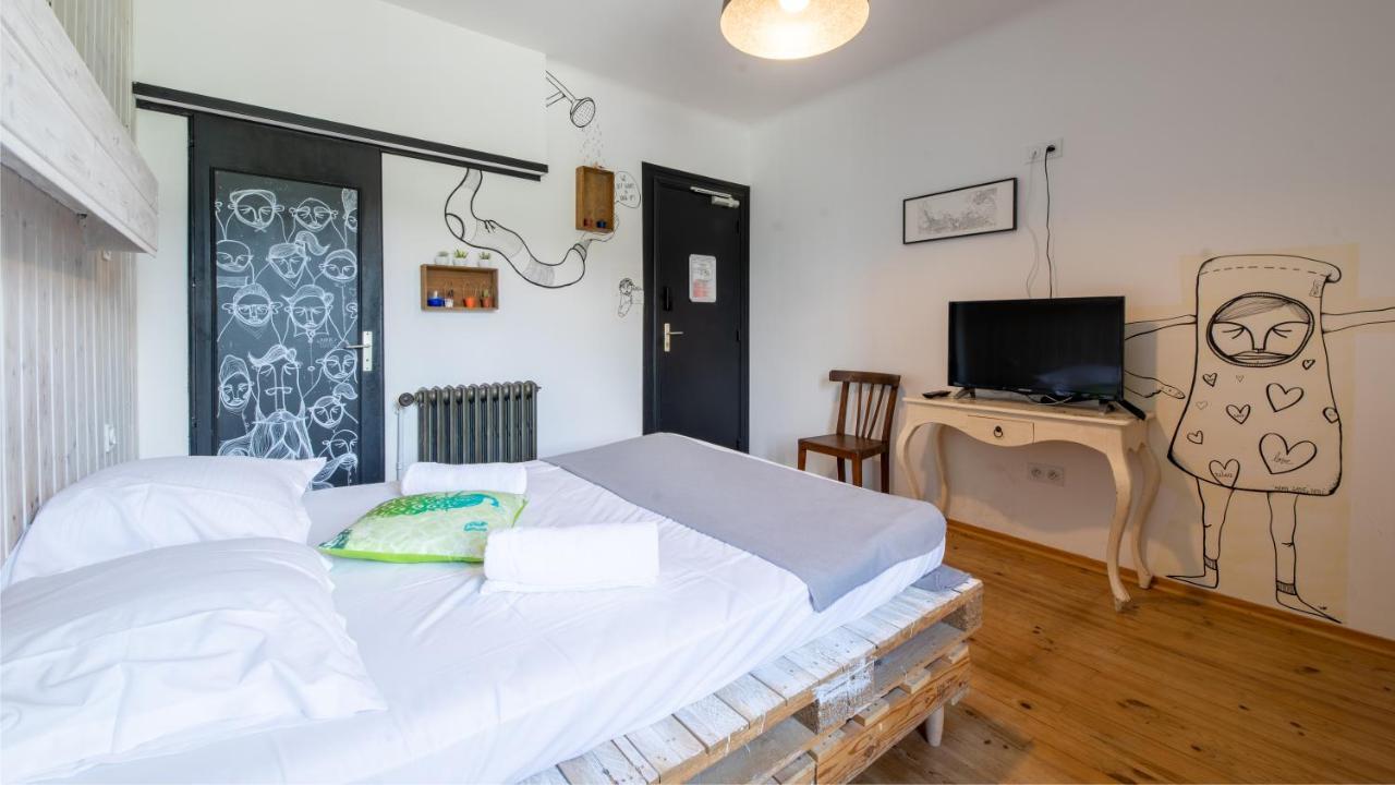 Mamie Jane Motel Aix-les-Bains Bagian luar foto