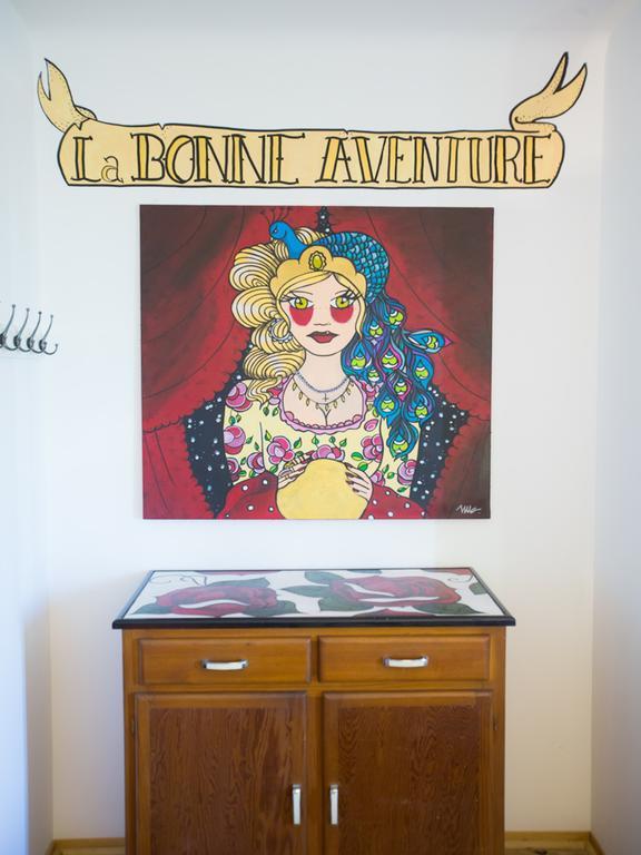 Mamie Jane Motel Aix-les-Bains Bagian luar foto
